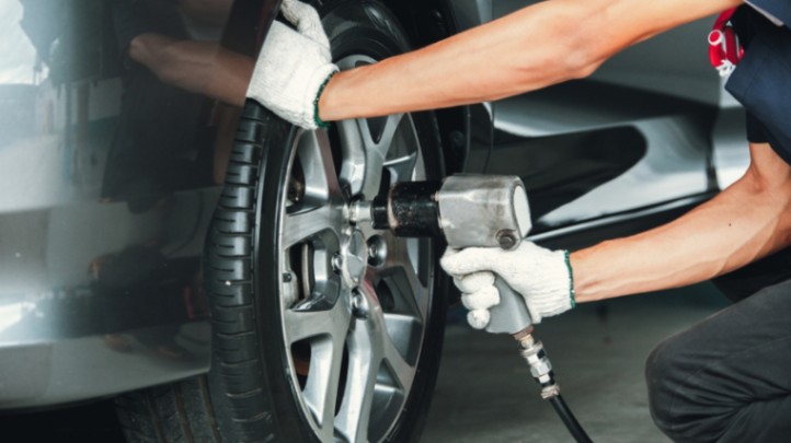 Best Air Impact Wrench For Changing Tires